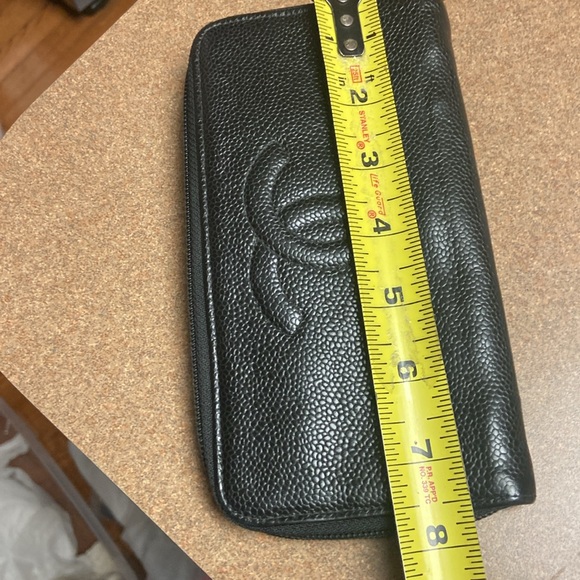 Chanel Caviar Zip Around Wallet - Picture 12 of 13